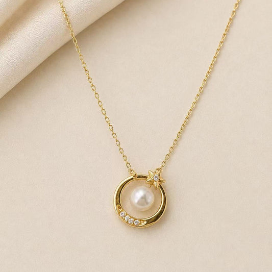 (Pre-order) 6.5mm Star Moon Akoya Pearl Necklace - Gold