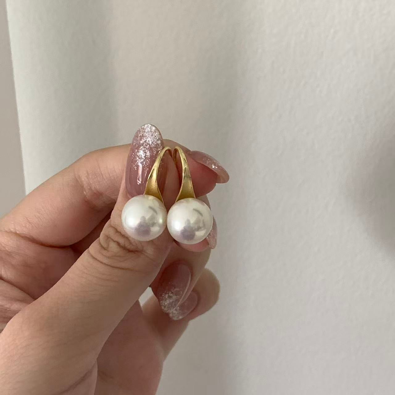 High Heel  Freshwater Pearl Hook Earrings