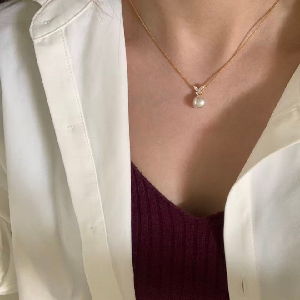 18K Gold Golden Butterfly Australian South Sea Pearl Necklace