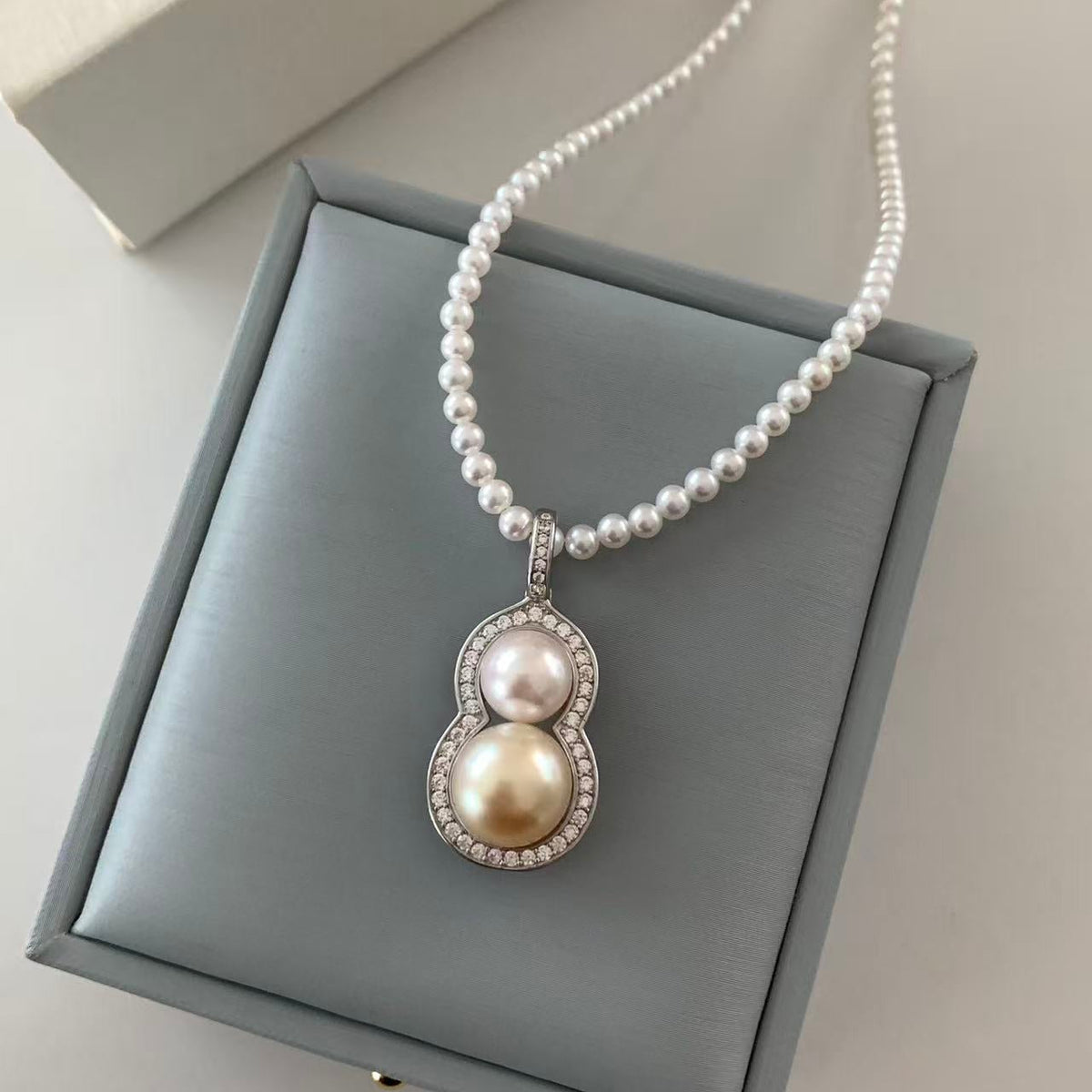 8-10mm Lucky Gourd Saltwater Pearl Necklace