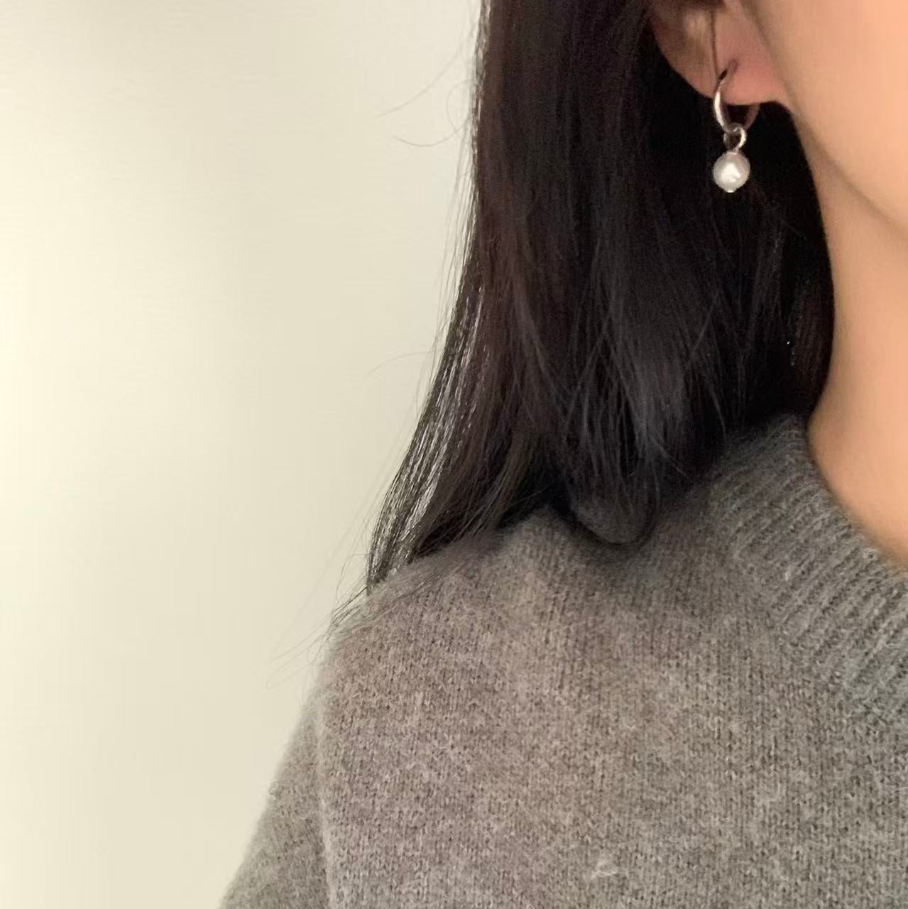 7-7.5mm Akoya Pearl Hoop Earrings