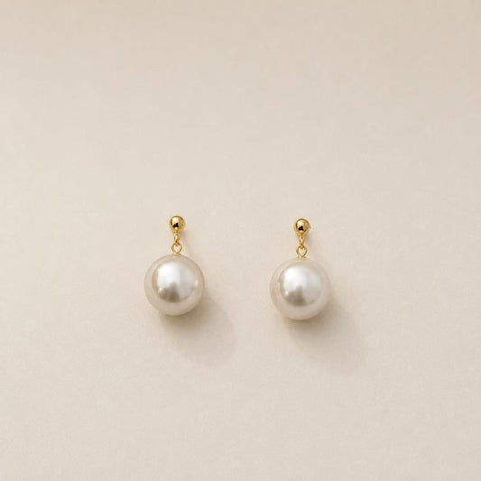 18K Gold South Sea Golden Pearl Stud Earrings